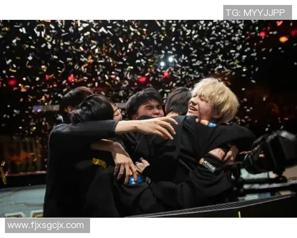 英雄联盟战术：FPX的运营体系